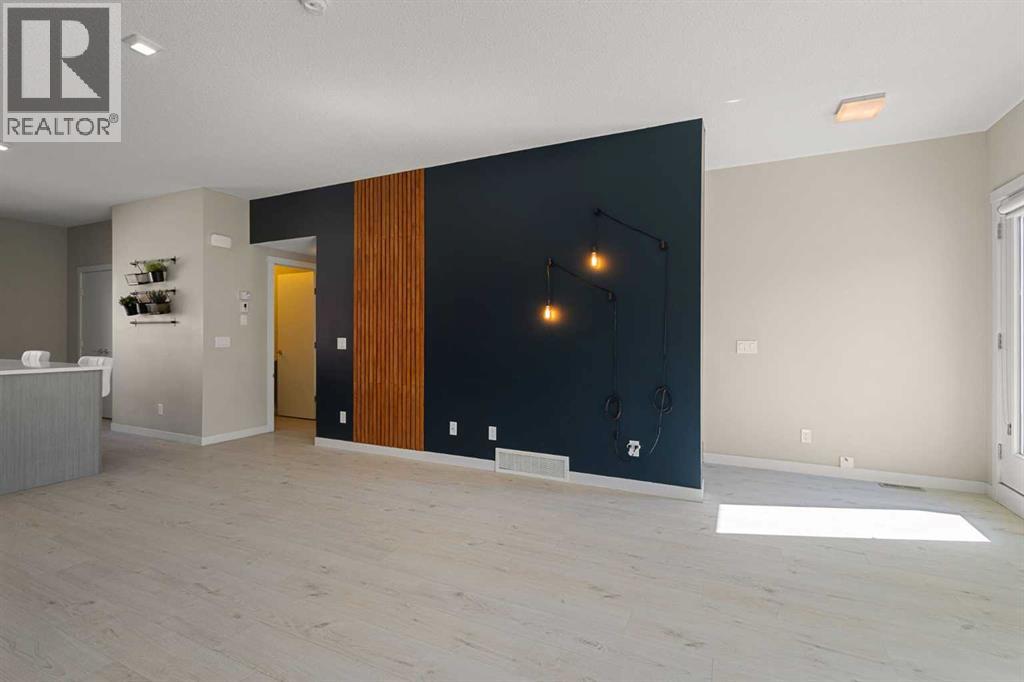 503, 218 Sherwood  NW, Calgary, Alberta  T3R 0Y2 - Photo 13 - A2307105