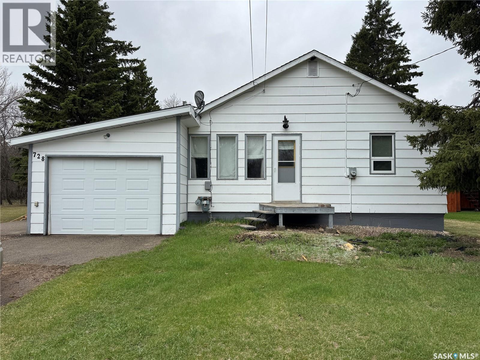 728 McIntosh STREET, Foam Lake, Saskatchewan