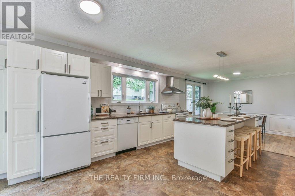 1584 Aldersbrook Road, London North, Ontario  N6G 2Z3 - Photo 12 - X13168022