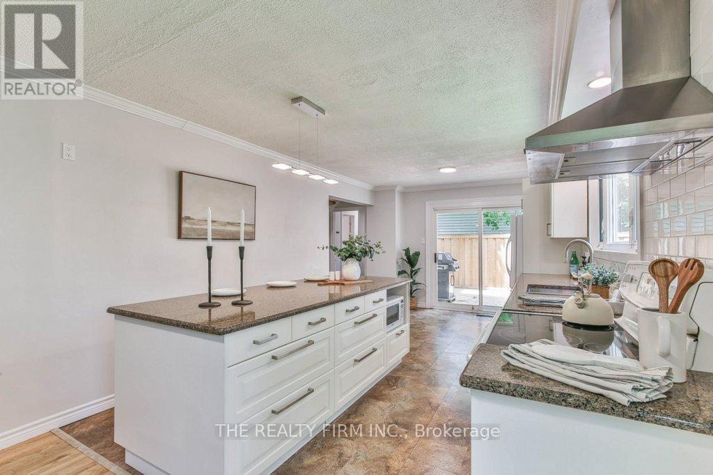 1584 Aldersbrook Road, London North, Ontario  N6G 2Z3 - Photo 18 - X13168022