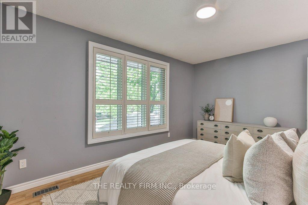 1584 Aldersbrook Road, London North, Ontario  N6G 2Z3 - Photo 32 - X13168022
