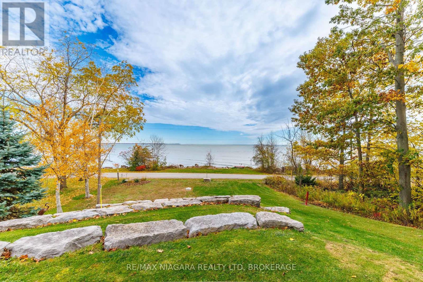 42 Mohawk Point Road, Haldimand, Ontario  N0A 1K0 - Photo 4 - X13165666