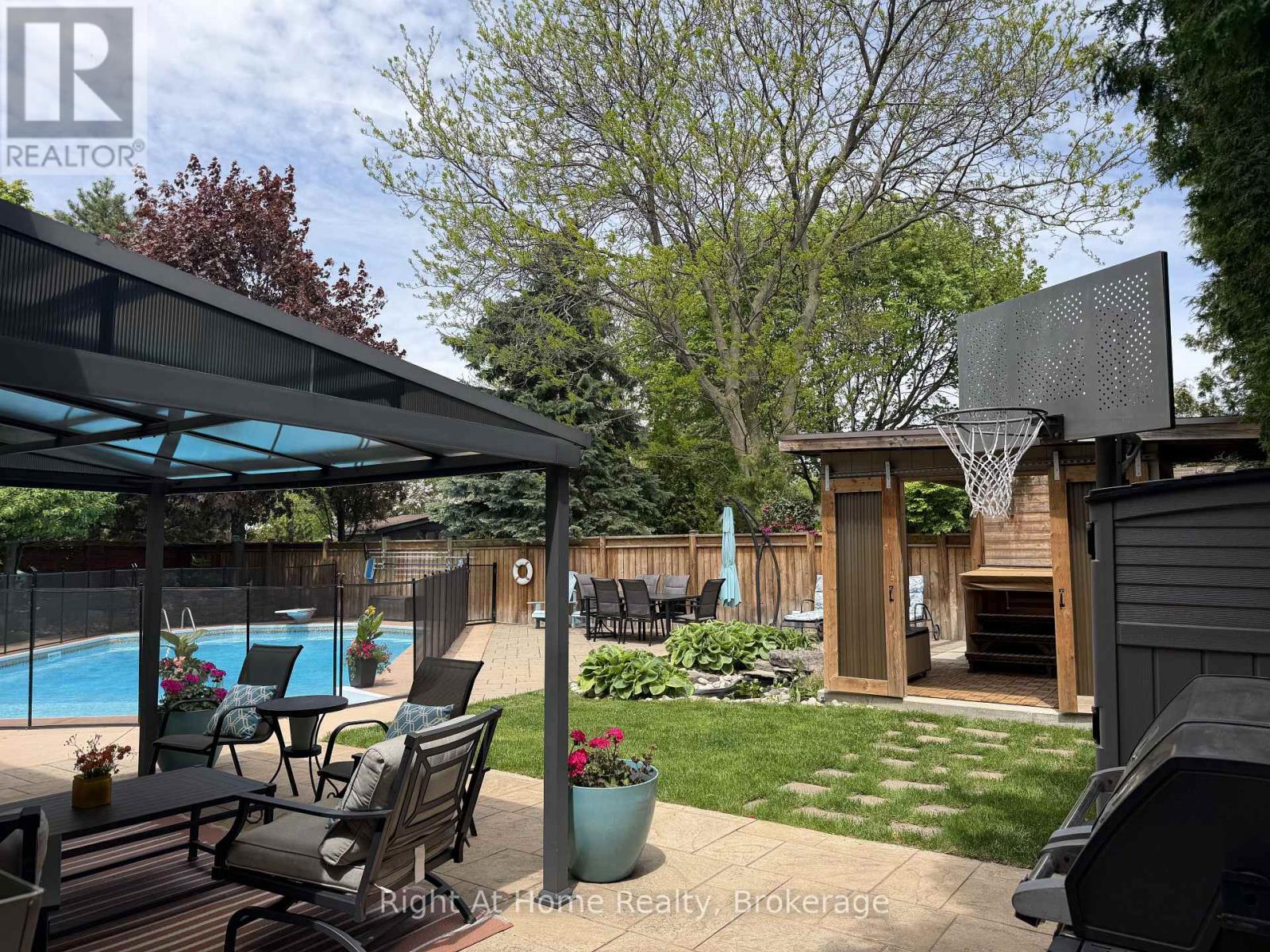 437 Shoreacres Road, Burlington, Ontario  L7L 5N2 - Photo 48 - W13168010