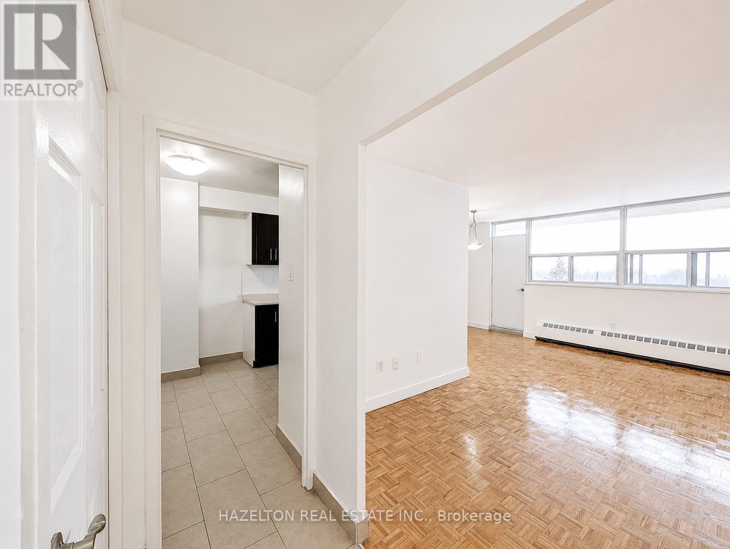 905 - 1780 Victoria Park Avenue, Toronto, Ontario  M1R 1S6 - Photo 2 - C13057098