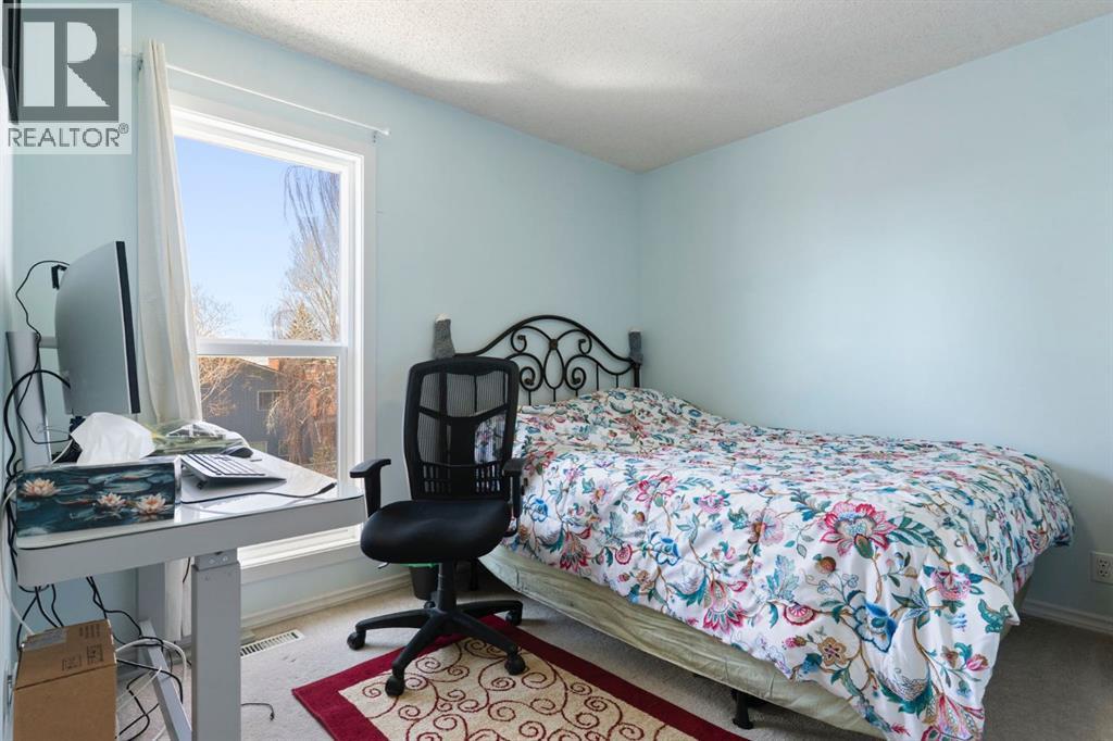 8 Hawkfield Crescent Nw, Calgary, Alberta  T3G 1Z5 - Photo 15 - A2304656
