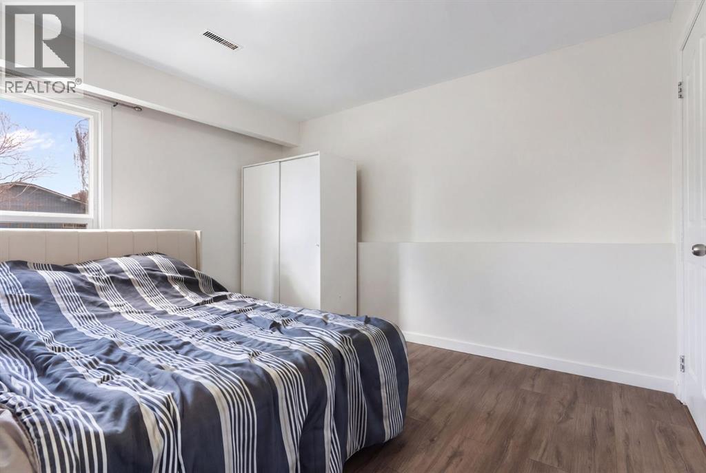 8 Hawkfield Crescent Nw, Calgary, Alberta  T3G 1Z5 - Photo 18 - A2304656