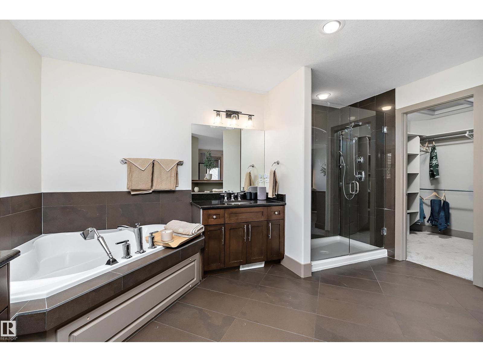 6411 Mann Co Nw, Edmonton, Alberta  T6R 0J1 - Photo 42 - E4489466