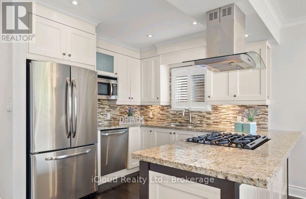37 Collinson Boulevard, Toronto, Ontario  M3H 3C1 - Photo 12 - C13167998