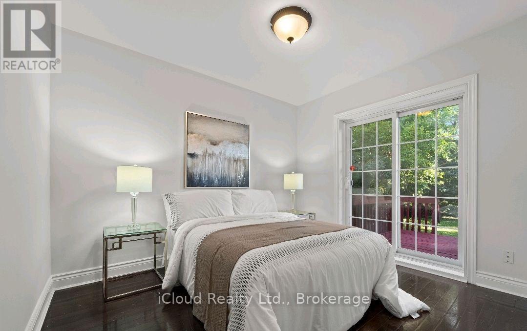 37 Collinson Boulevard, Toronto, Ontario  M3H 3C1 - Photo 5 - C13167998