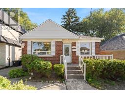 37 COLLINSON BOULEVARD, Toronto, Ontario