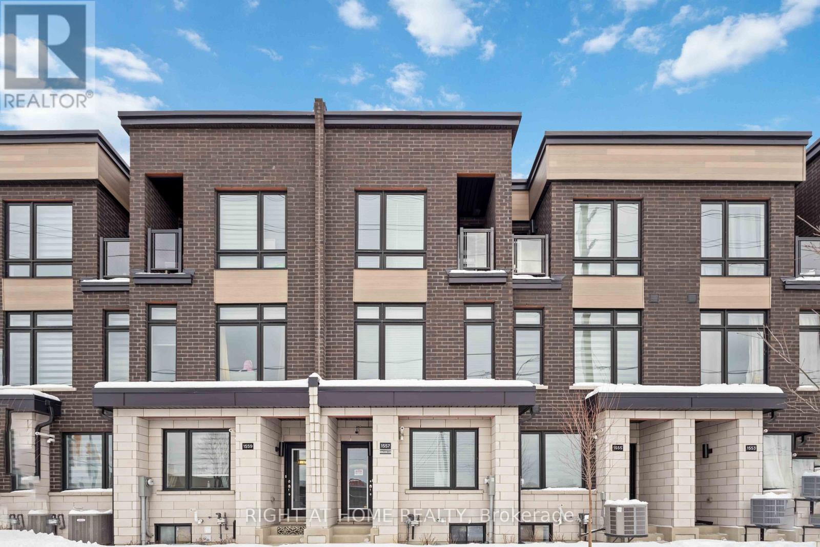 1557 MIDLAND AVENUE, Toronto, Ontario