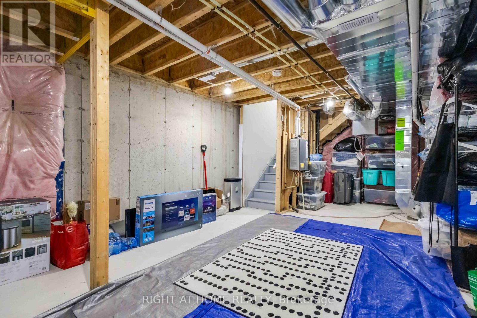 1557 Midland Avenue, Toronto, Ontario  M1P 0G3 - Photo 42 - E13168002