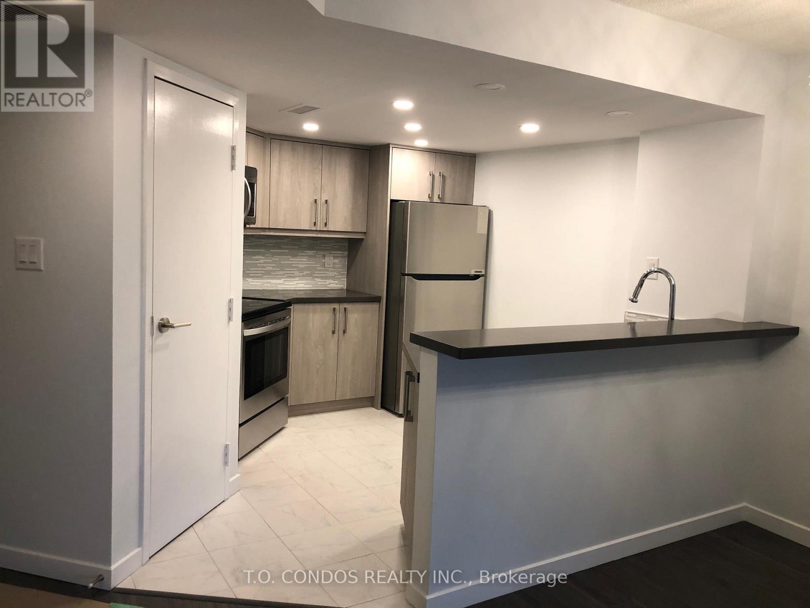318 - 1001 Bay Street, Toronto, Ontario  M5S 3A6 - Photo 2 - C13167780