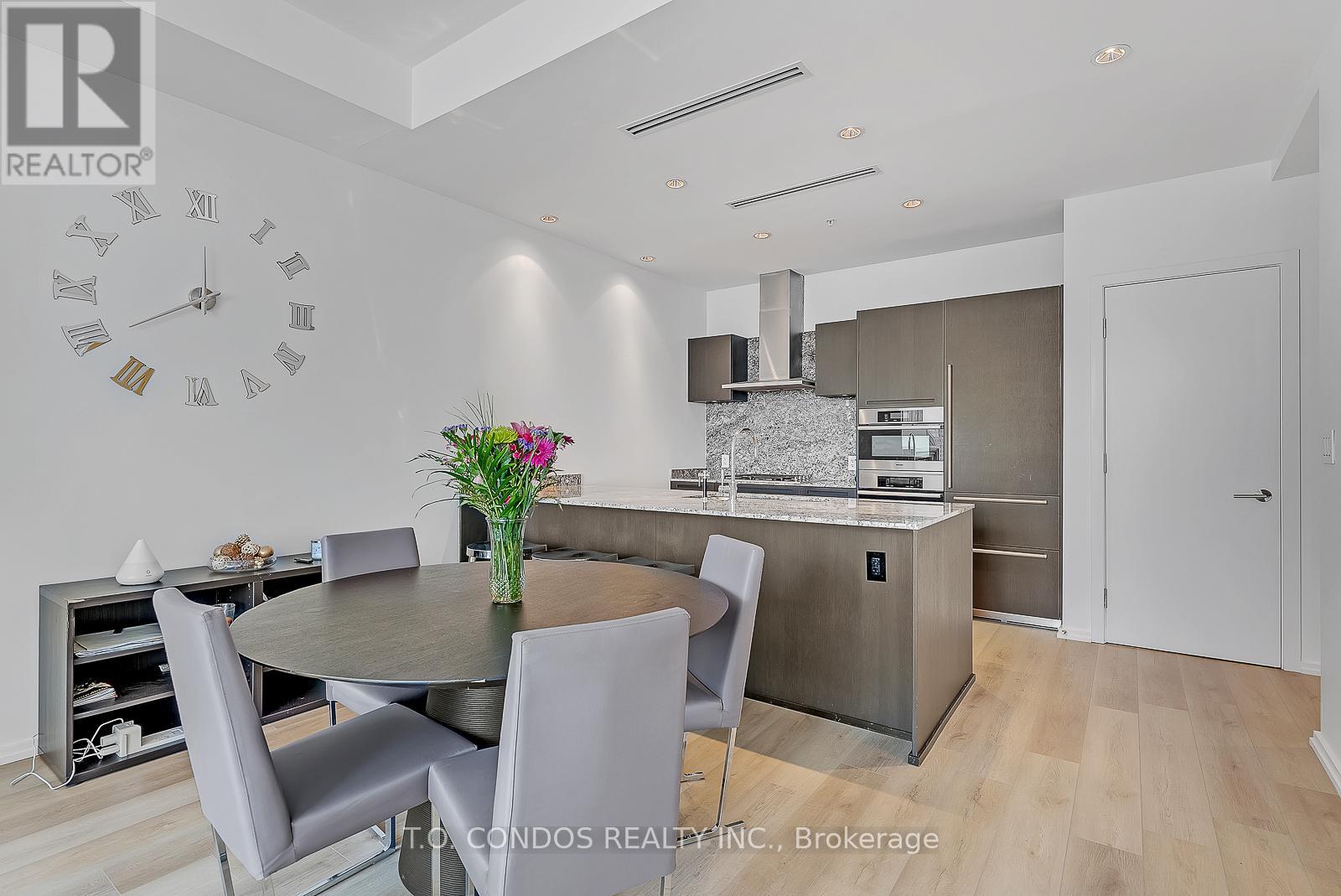 5807 - 180 University Avenue, Toronto, Ontario  M5H 0A2 - Photo 14 - C13167872