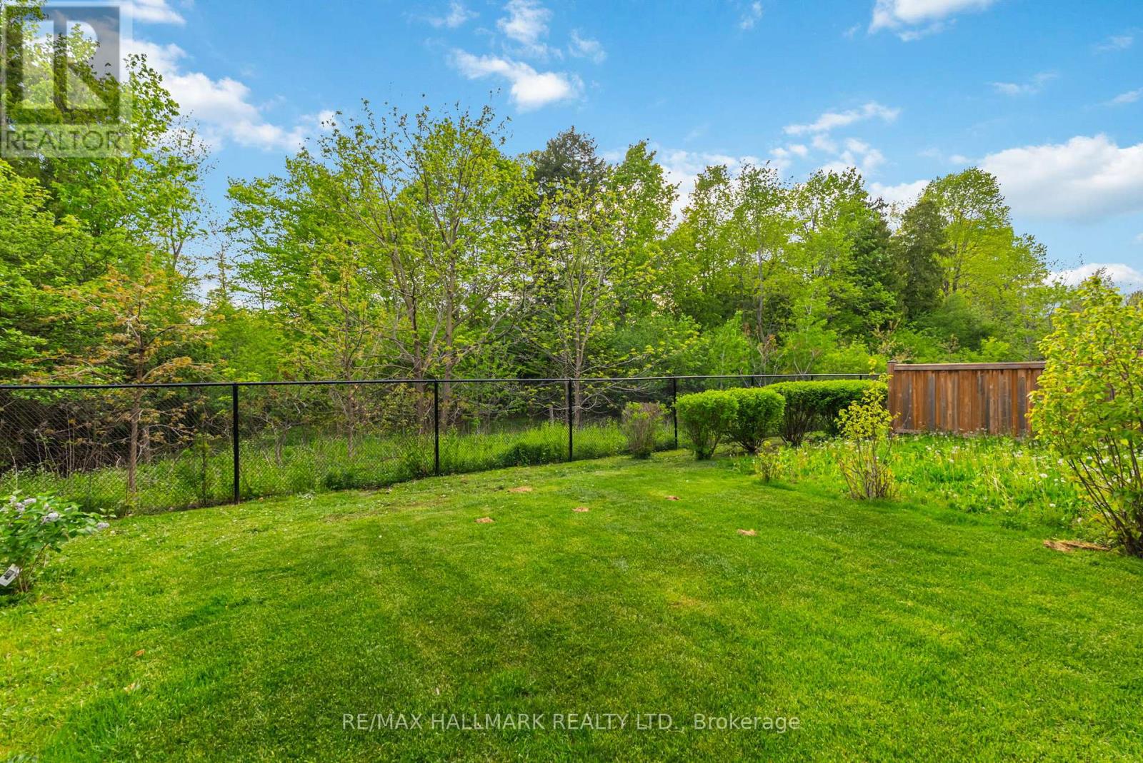 46 Crestridge Drive, Vaughan, Ontario  L4J 0K1 - Photo 42 - N13168012