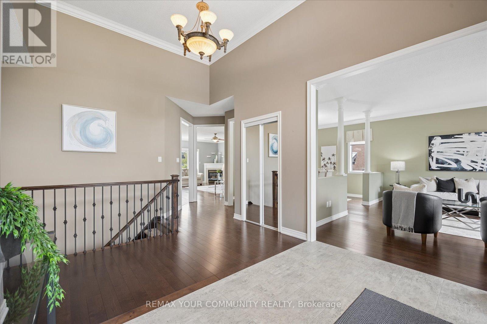 8 Jacob Way, Whitchurch-Stouffville, Ontario  L4A 1L1 - Photo 5 - N13168016