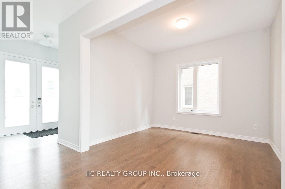 92 Pine Hill Crescent, Aurora, Ontario  L4G 3X9 - Photo 5 - N13168034