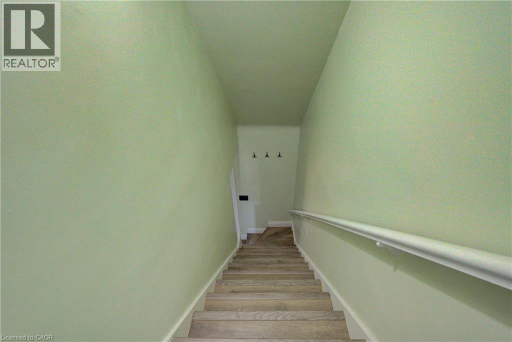 17 Daniel Avenue, Kitchener, Ontario  N2K 1E8 - Photo 23 - 40830223