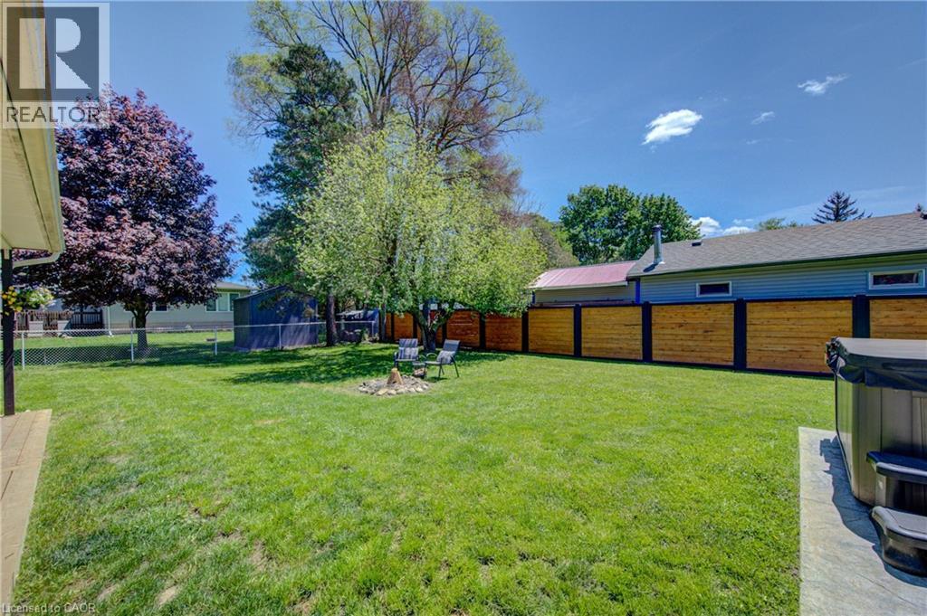 17 Daniel Avenue, Kitchener, Ontario  N2K 1E8 - Photo 41 - 40830223