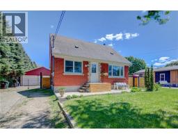 17 DANIEL Avenue, kitchener, Ontario