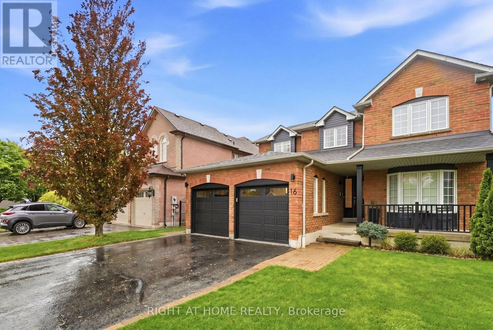 16 Mcneilage Court, Ajax, Ontario  L1T 3Z5 - Photo 2 - E13168052