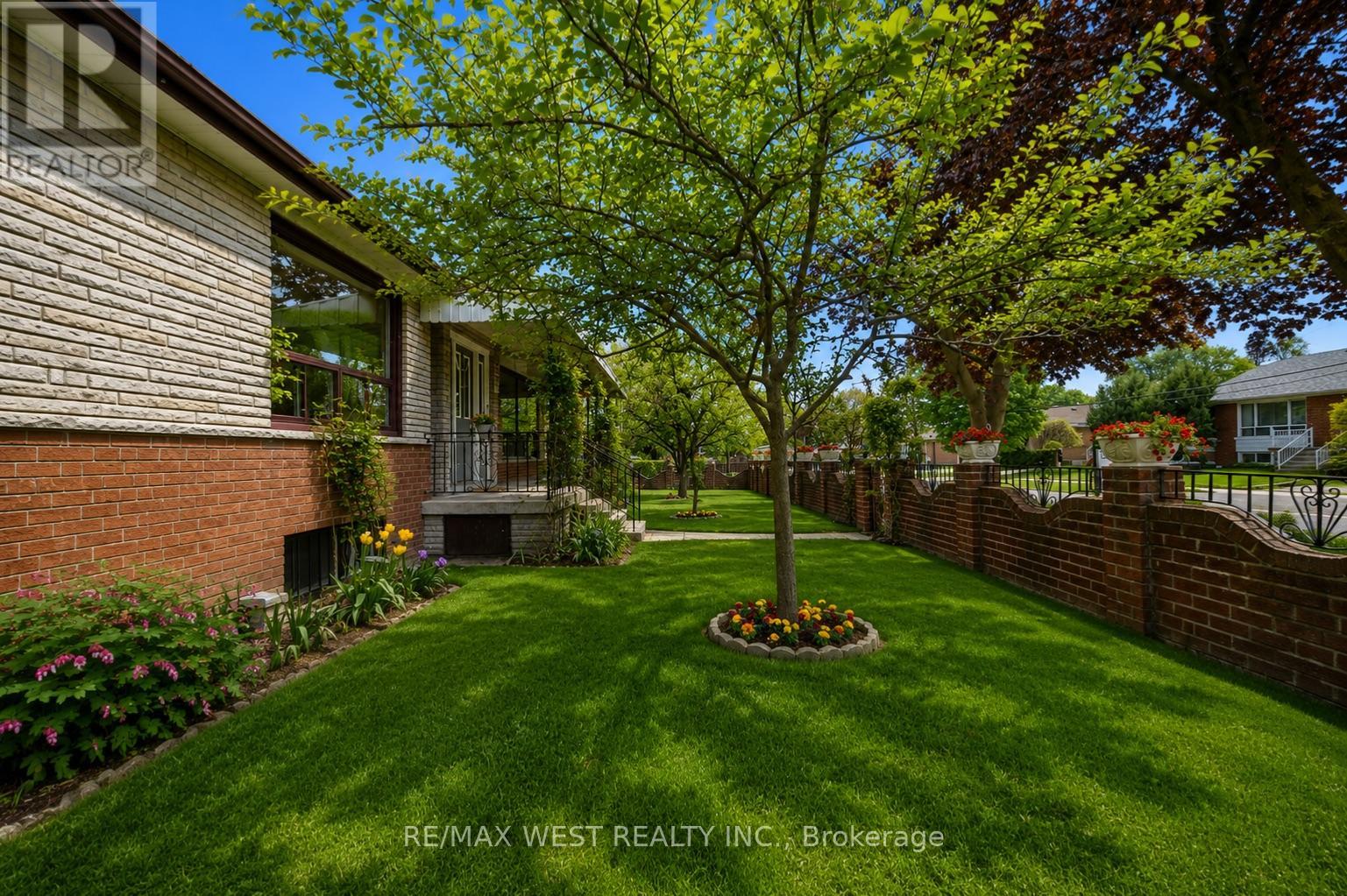 119 Benjamin Boulevard, Toronto, Ontario  M1K 3P4 - Photo 4 - E13168084
