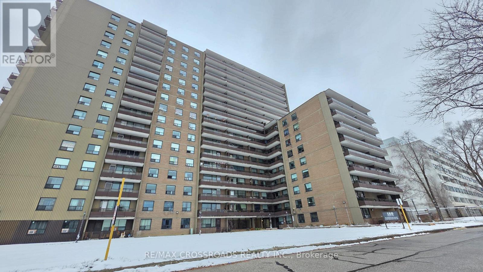 921 - 180 Markham Road, Toronto, Ontario  M1M 2Z9 - Photo 2 - E13168086