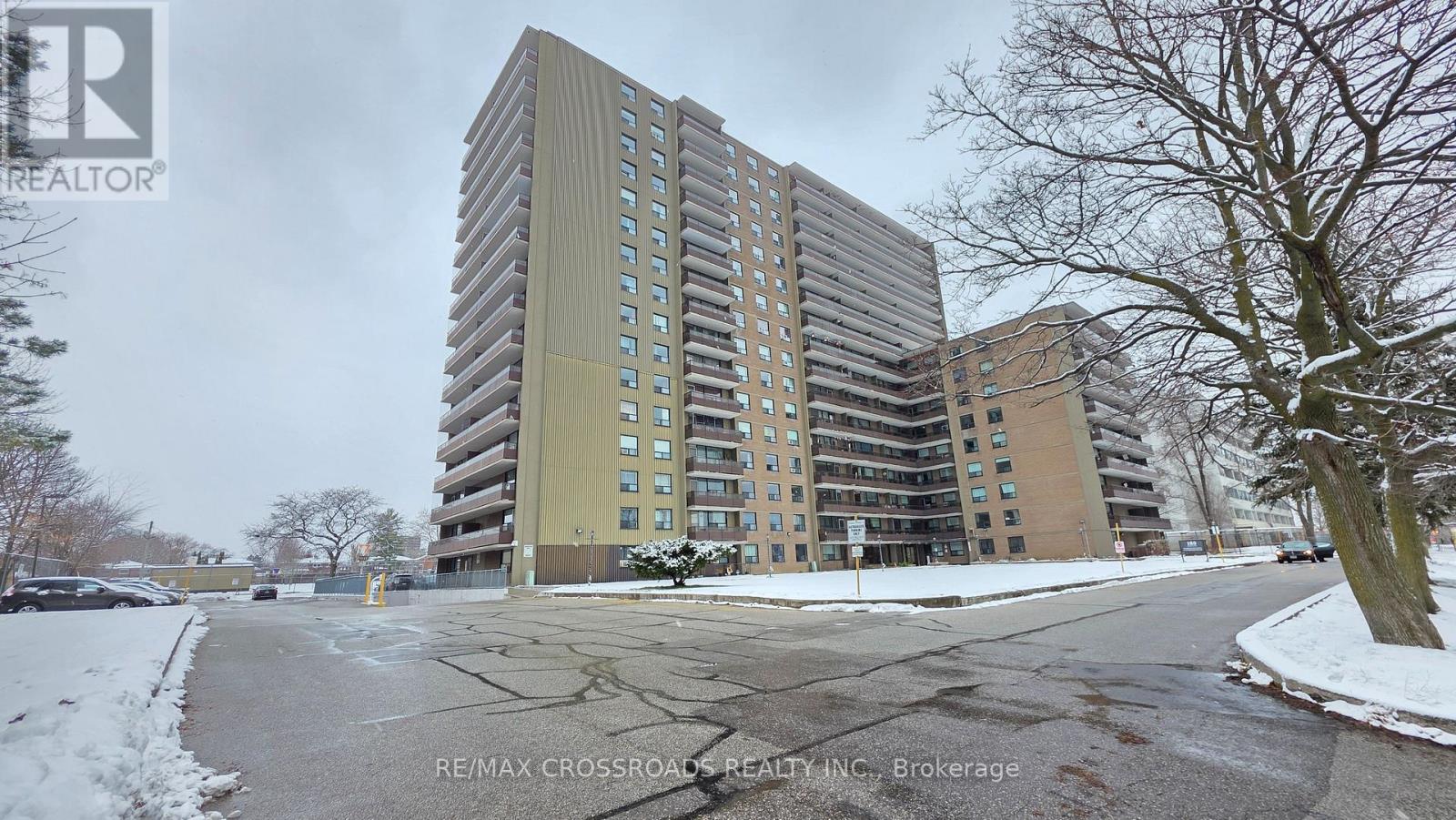 921 - 180 Markham Road, Toronto, Ontario  M1M 2Z9 - Photo 3 - E13168086