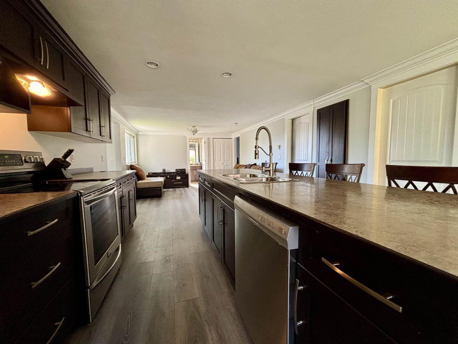 33475 CHERRY AVENUE, Mission, British Columbia