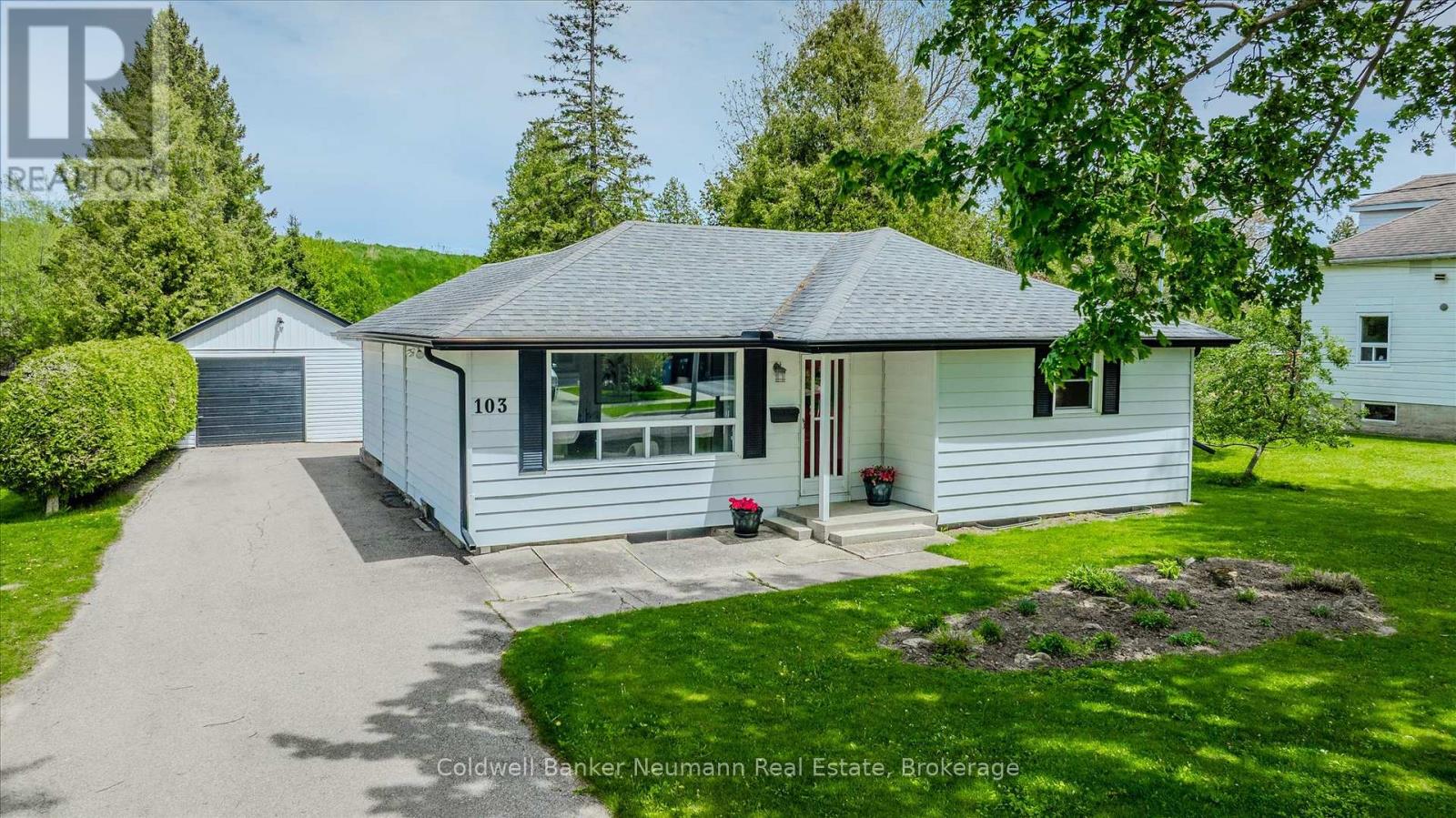 103 Cityview Drive N, Guelph (Grange Road), Ontario  N1E 6Y7 - Photo 2 - X13168076