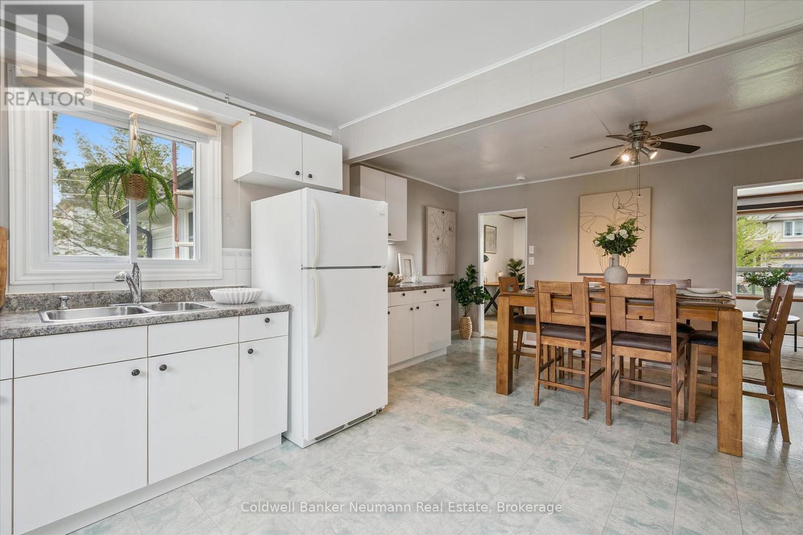 103 Cityview Drive N, Guelph (Grange Road), Ontario  N1E 6Y7 - Photo 23 - X13168076