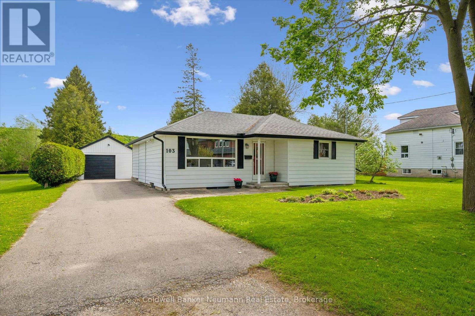 103 Cityview Drive N, Guelph (Grange Road), Ontario  N1E 6Y7 - Photo 3 - X13168076