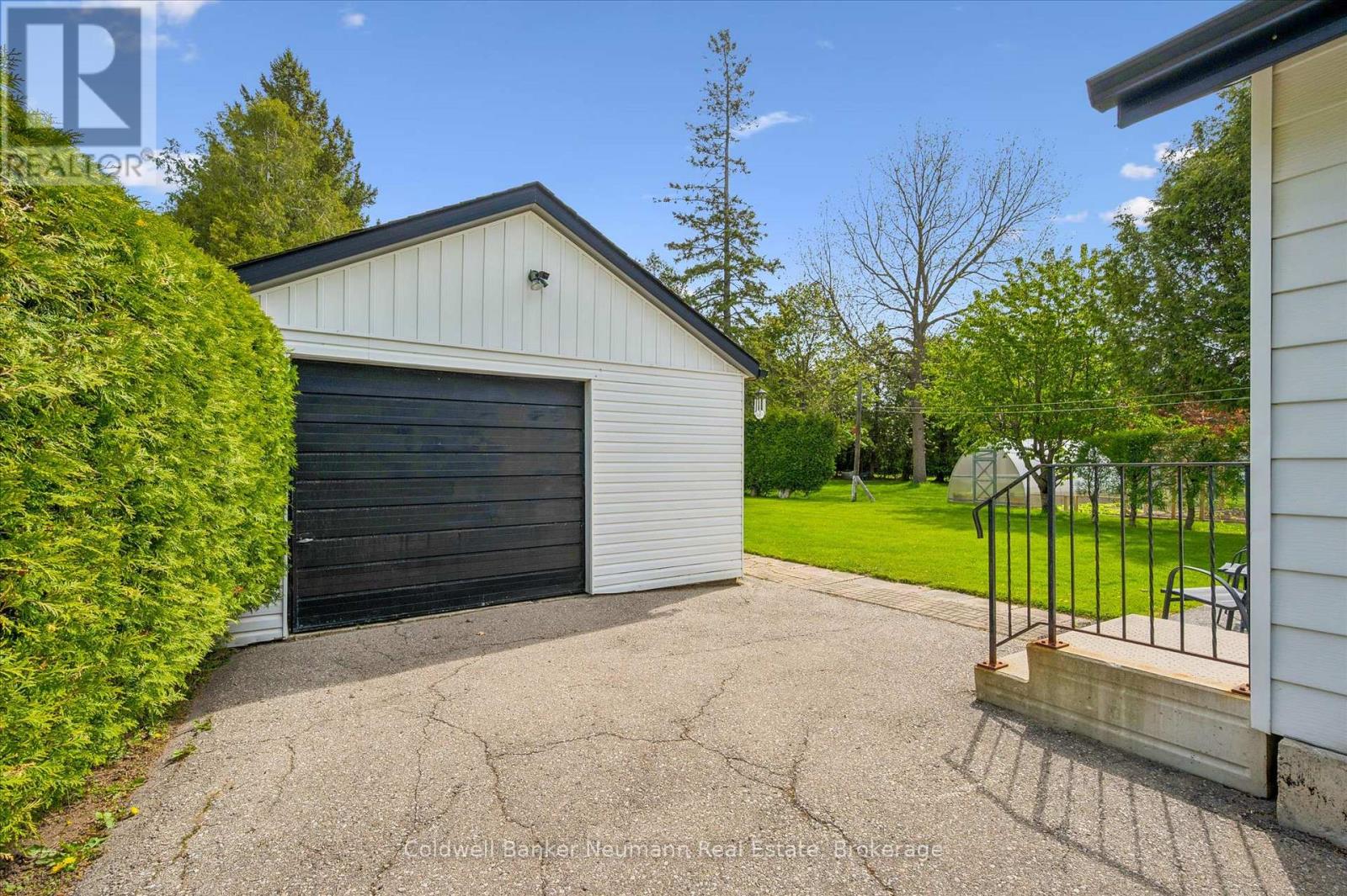 103 Cityview Drive N, Guelph (Grange Road), Ontario  N1E 6Y7 - Photo 34 - X13168076