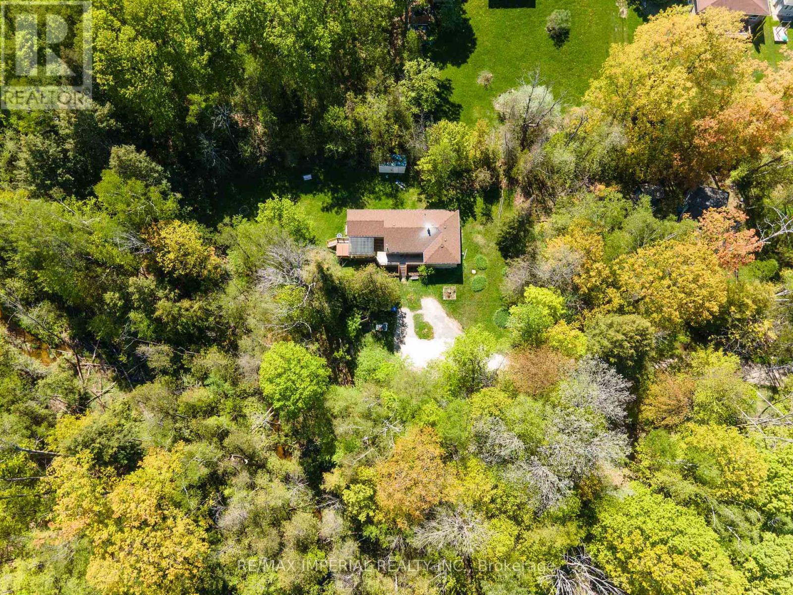 6 EDITH STREET, Georgina, Ontario