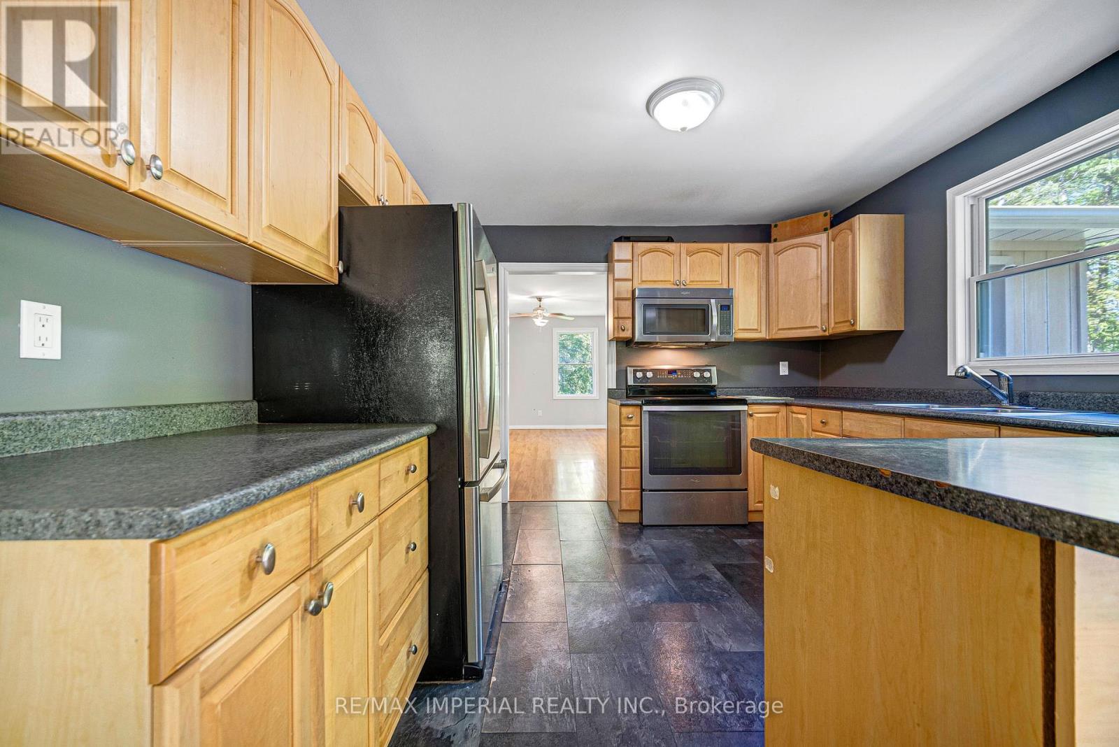 6 Edith Street, Georgina, Ontario  L0E 1L0 - Photo 10 - N13168060