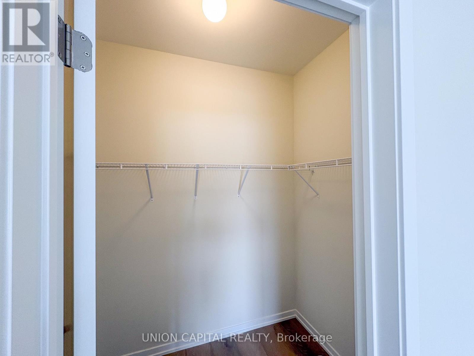 61 Helmkay Avenue, Richmond Hill, Ontario  L4E 3R4 - Photo 21 - N13168064