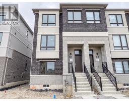 61 HELMKAY AVENUE, Richmond Hill, Ontario