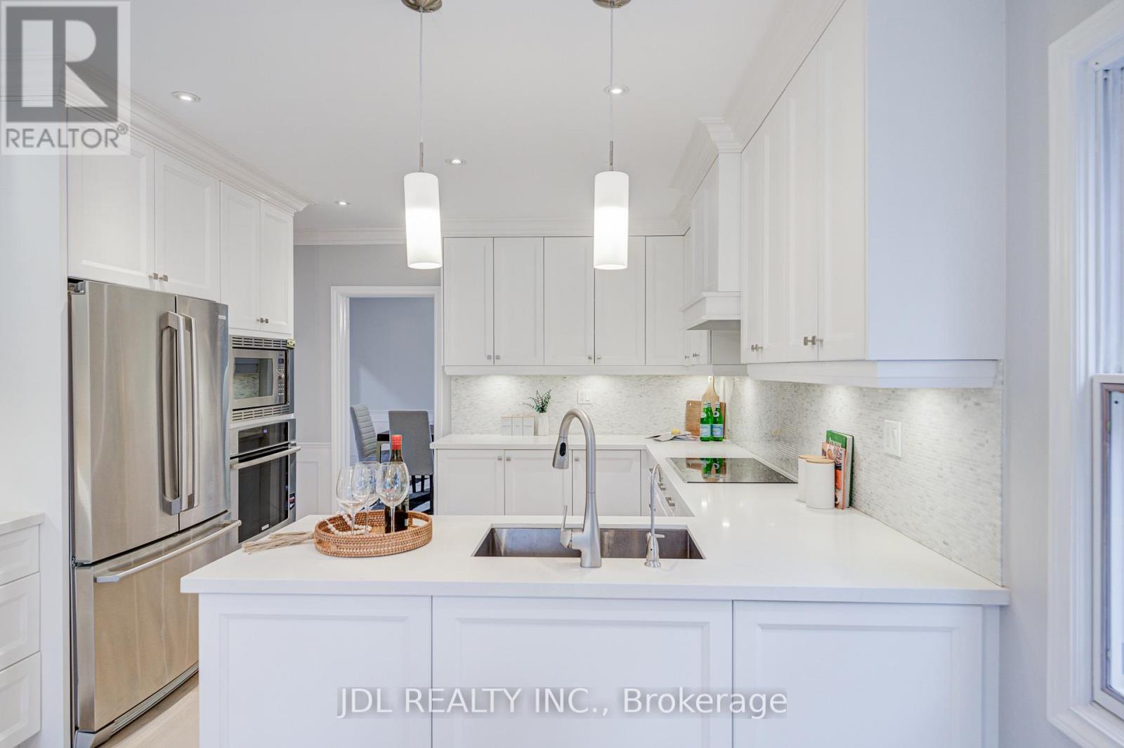 22 Hillholm Boulevard, Richmond Hill, Ontario  L4B 2J3 - Photo 22 - N13168078