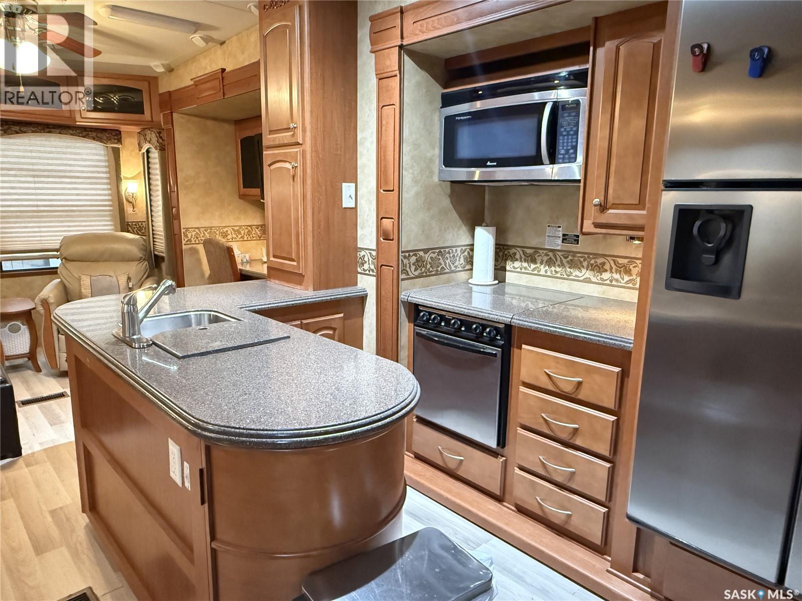 424 Rv Drive, Loreburn Rm No. 254, Saskatchewan  S0H 1J0 - Photo 13 - SK036991