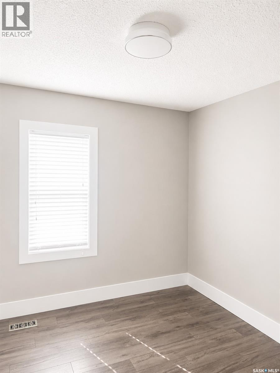 208 4th Avenue W, Shellbrook, Saskatchewan  S0J 2E0 - Photo 11 - SK036980