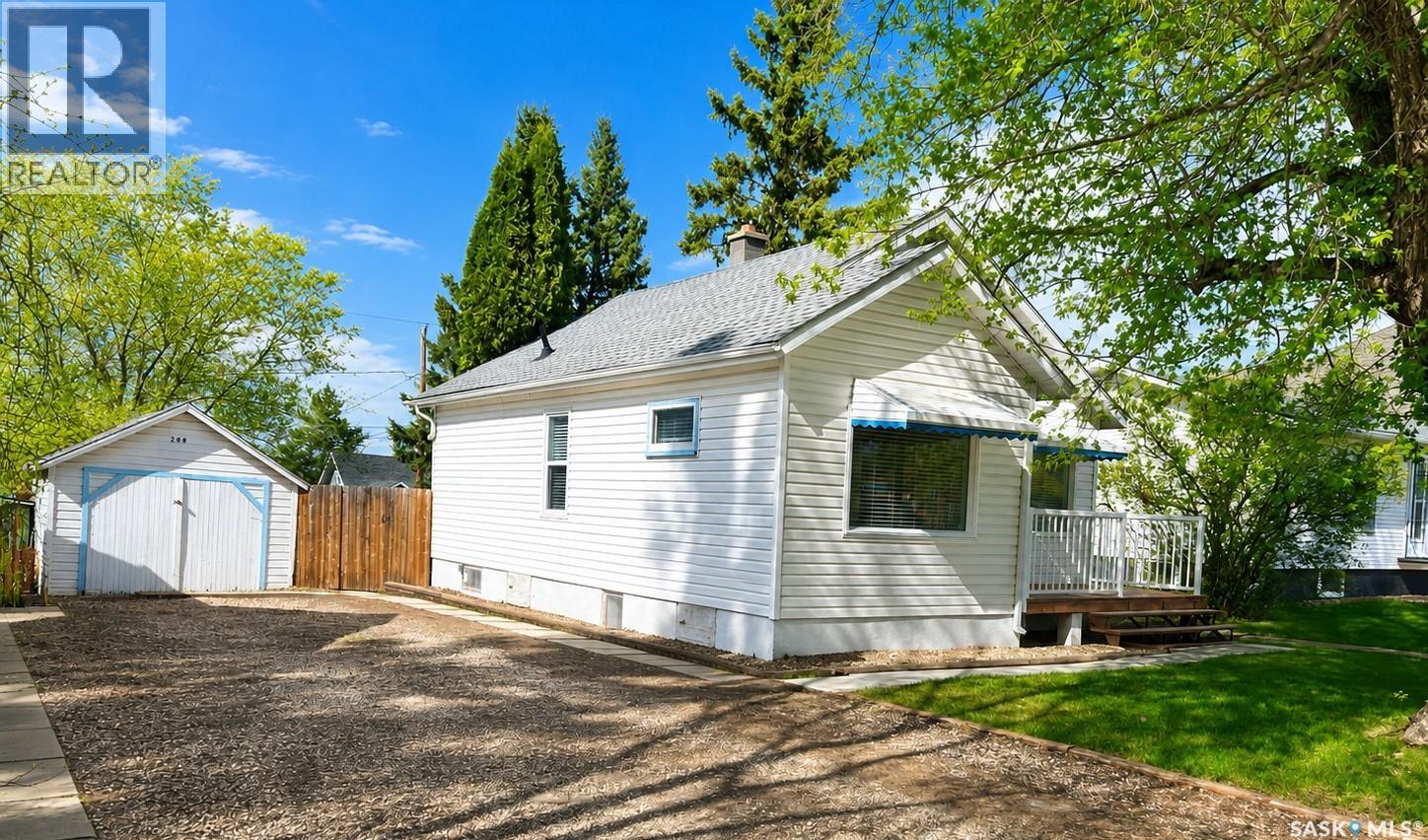 208 4th Avenue W, Shellbrook, Saskatchewan  S0J 2E0 - Photo 19 - SK036980