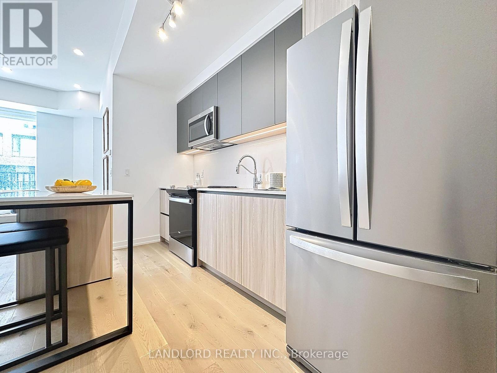 109 - 15 Maryport Avenue, Toronto, Ontario  M3M 0E1 - Photo 12 - W13168056