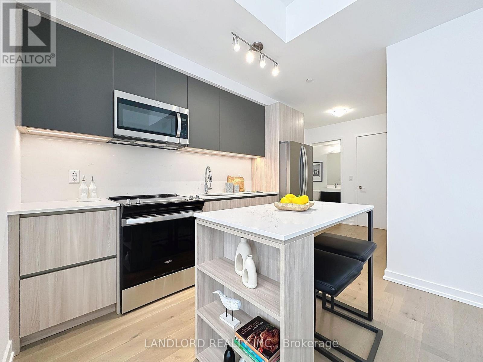 109 - 15 Maryport Avenue, Toronto, Ontario  M3M 0E1 - Photo 13 - W13168056