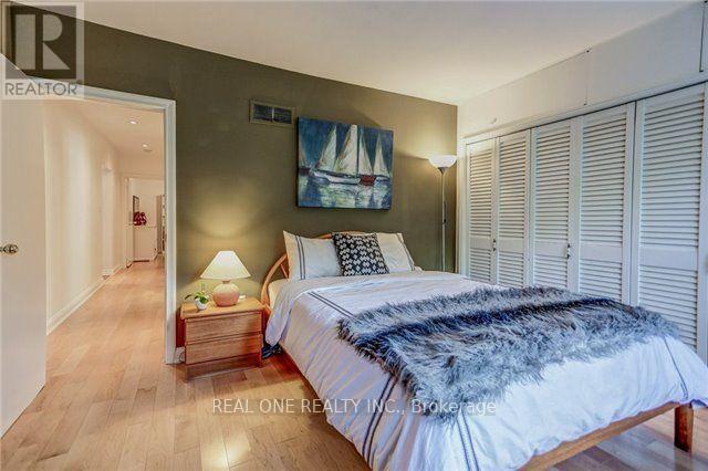 1268 Lorne Park Road, Mississauga, Ontario  L5H 3A8 - Photo 10 - W13168062