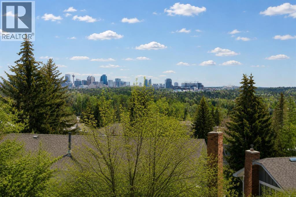 7715 67 Avenue Nw, Calgary, Alberta  T3B 4B2 - Photo 2 - A2308873