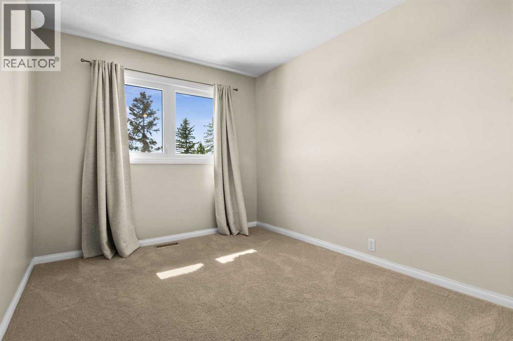 7715 67 Avenue Nw, Calgary, Alberta  T3B 4B2 - Photo 15 - A2308873