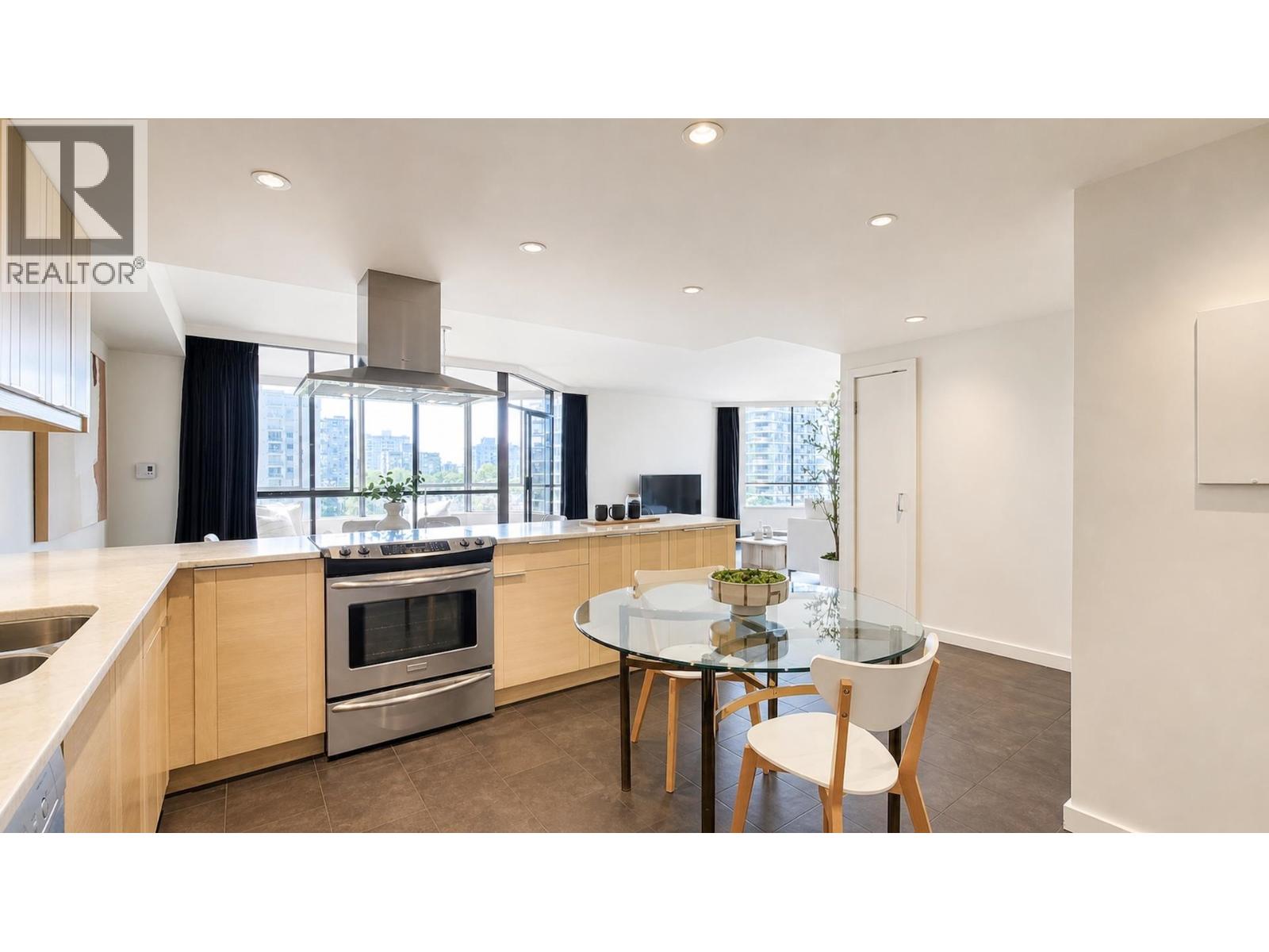 604 738 Broughton Street, Vancouver, British Columbia  V6G 3A7 - Photo 12 - R3125512