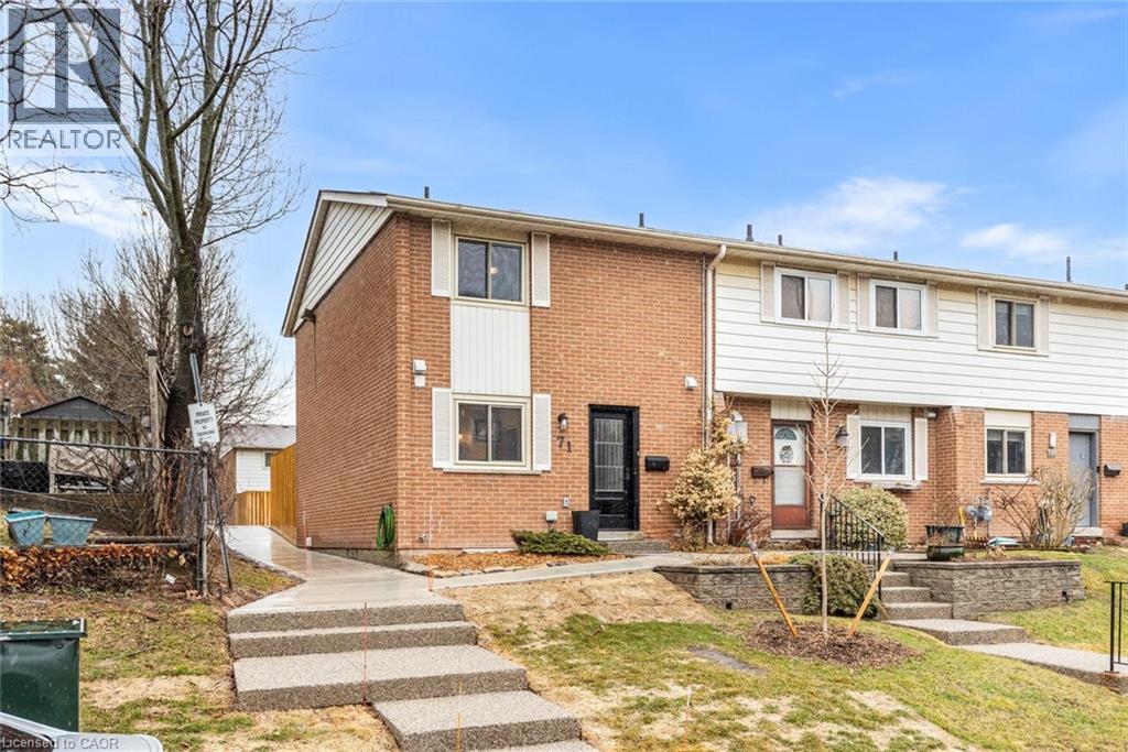 71 SARAH Lane, Oakville, Ontario