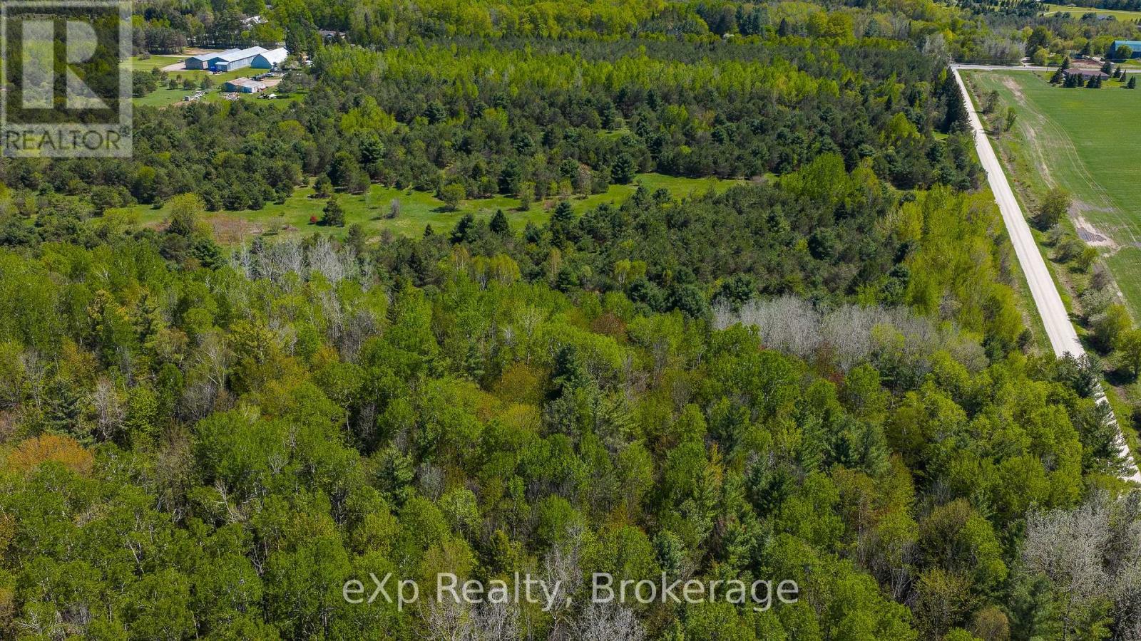 5716 County Road 9, Clearview, Ontario  L0M 1N0 - Photo 30 - S12679302