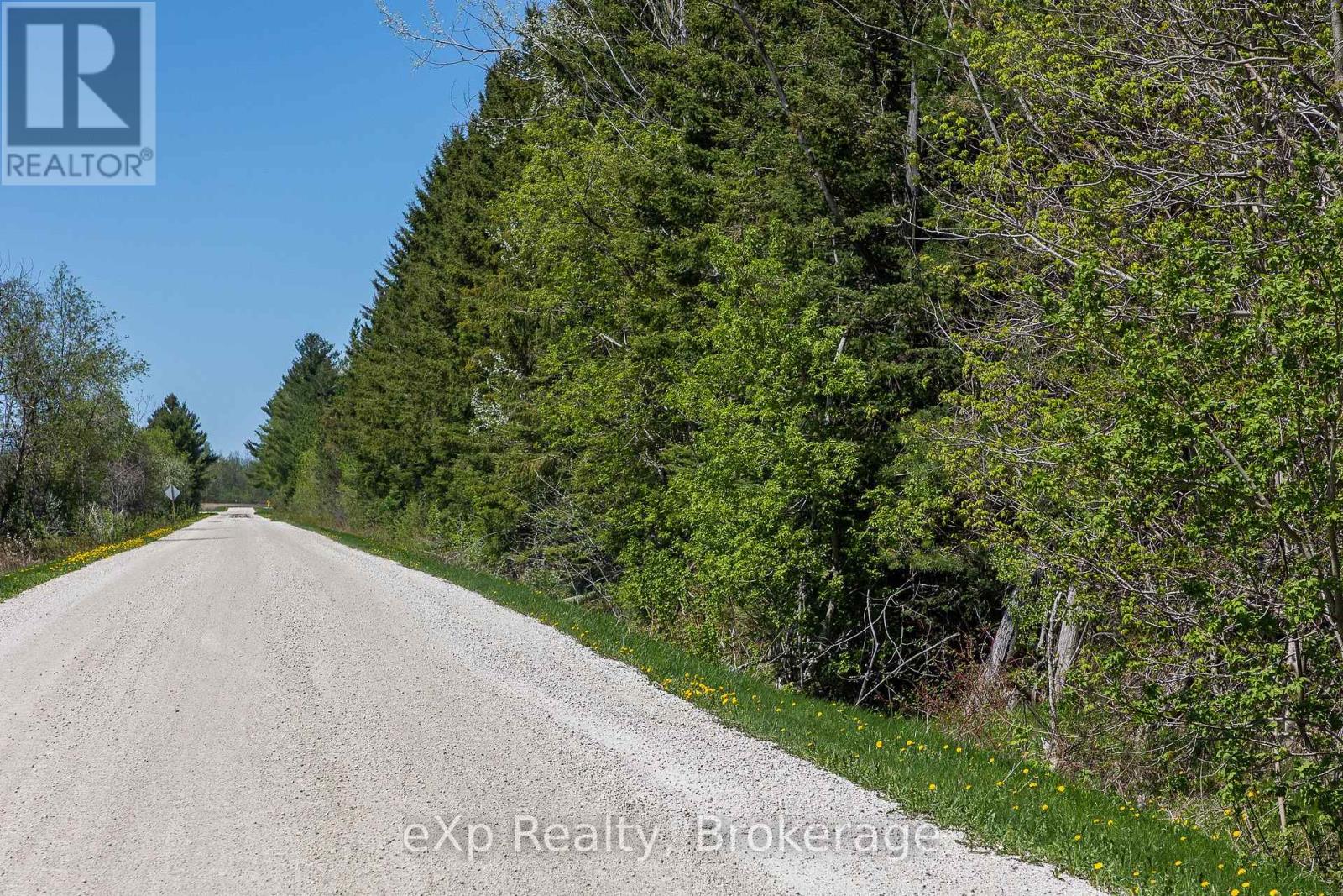 5716 County Road 9, Clearview, Ontario  L0M 1N0 - Photo 4 - S12679302